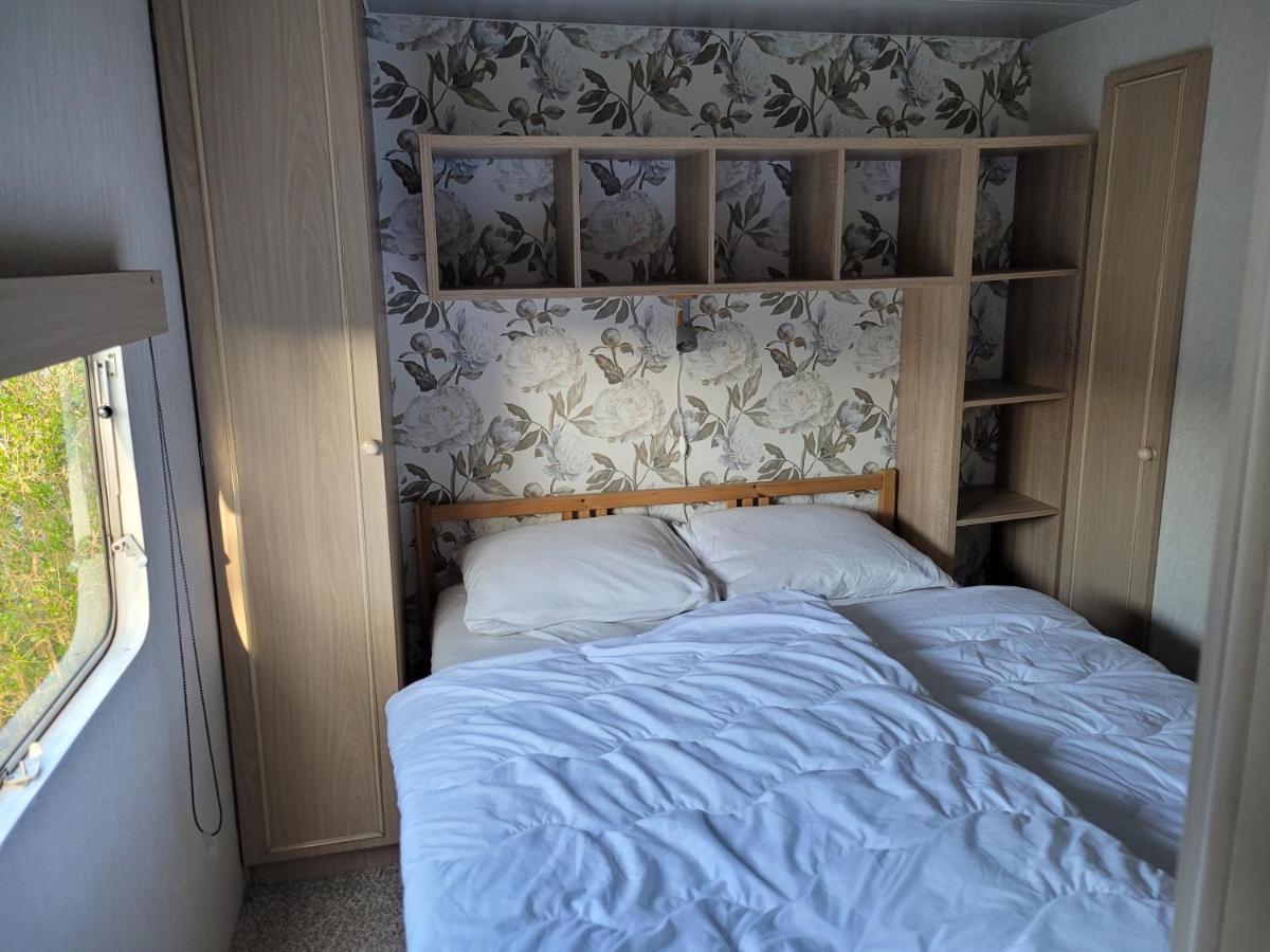 Camping De Blauwe Reiger Pieterzijl Экстерьер фото